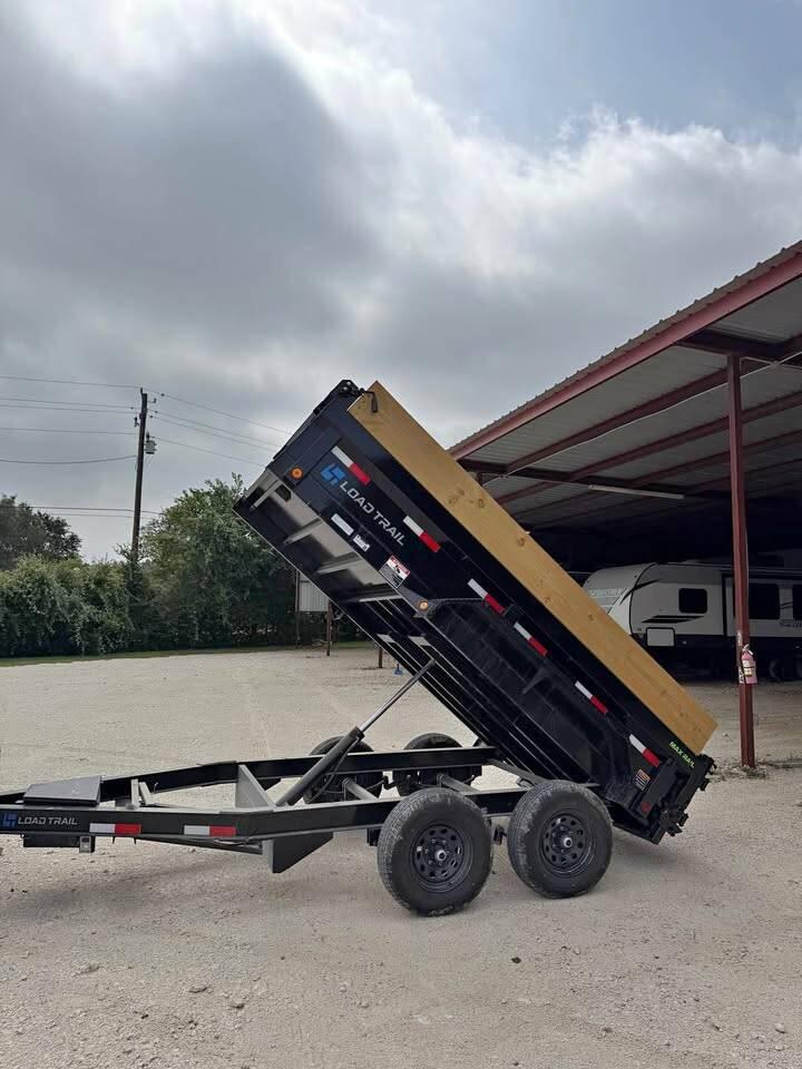2026 Trail Load 7' x 12' hydraulic lift