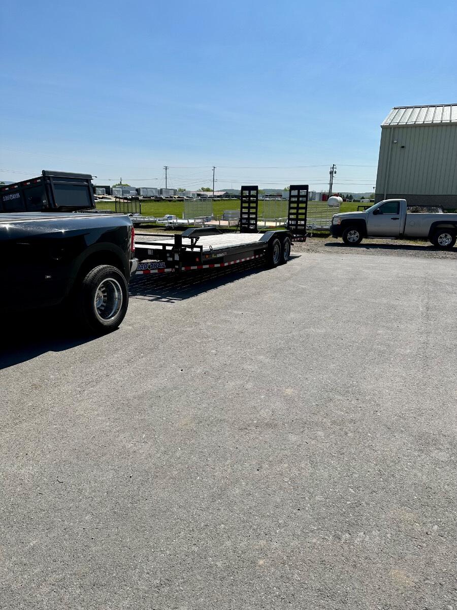 2022 Load Trail 24' drive over fender