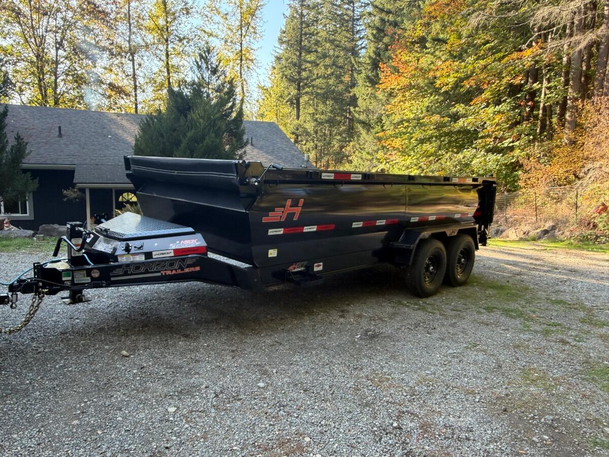 2027 Horizon Dump trailer with 3 way gate
