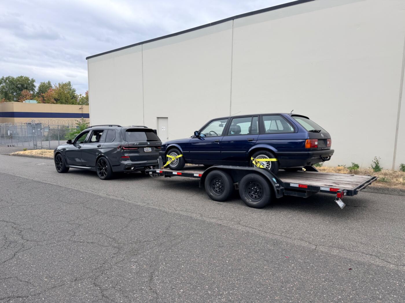 2021 Playcraft LCH-77X16 16’ Playcraft Car Hauler