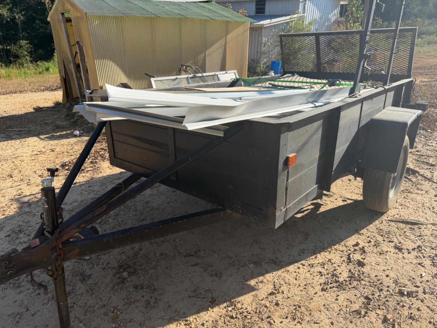 2010 Carryall 5x10 with 2’ sides