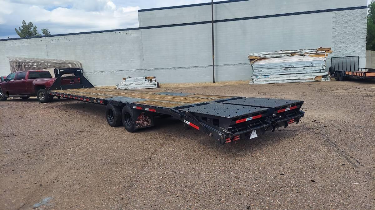 2023 Extreme 40 foot 40 foot gooseneck trailer 22k