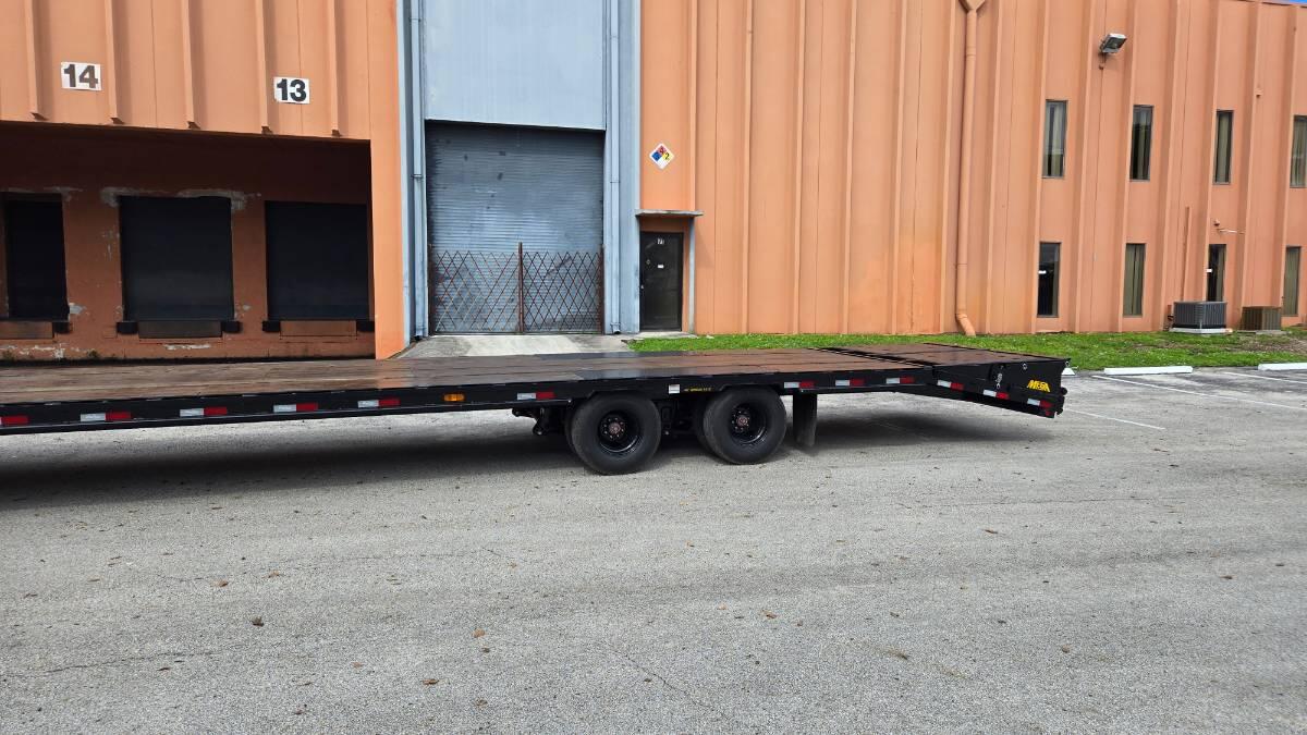 2026 Big Tex 40ft flatbed with mega ramps