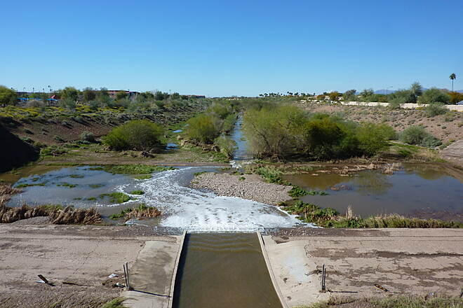 Trailer rental in the New River area