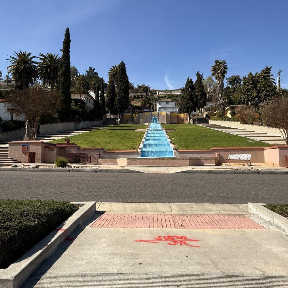 Trailer rental in the Monterey Park area