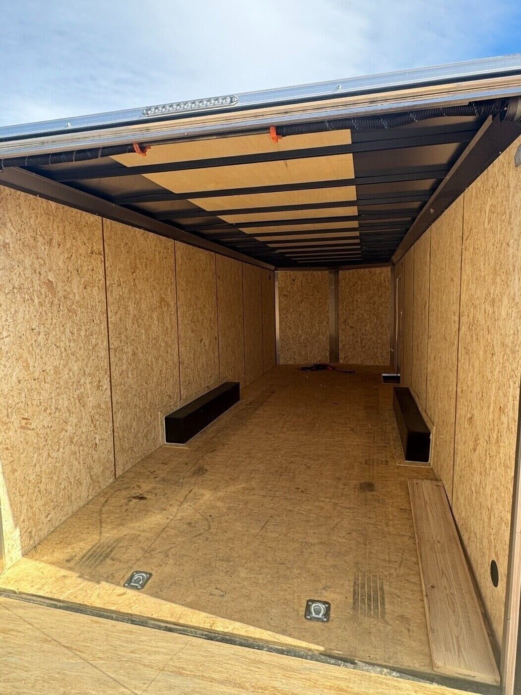 2025 Look trailer Enclosed 26 Foot, 10k Car Hauler