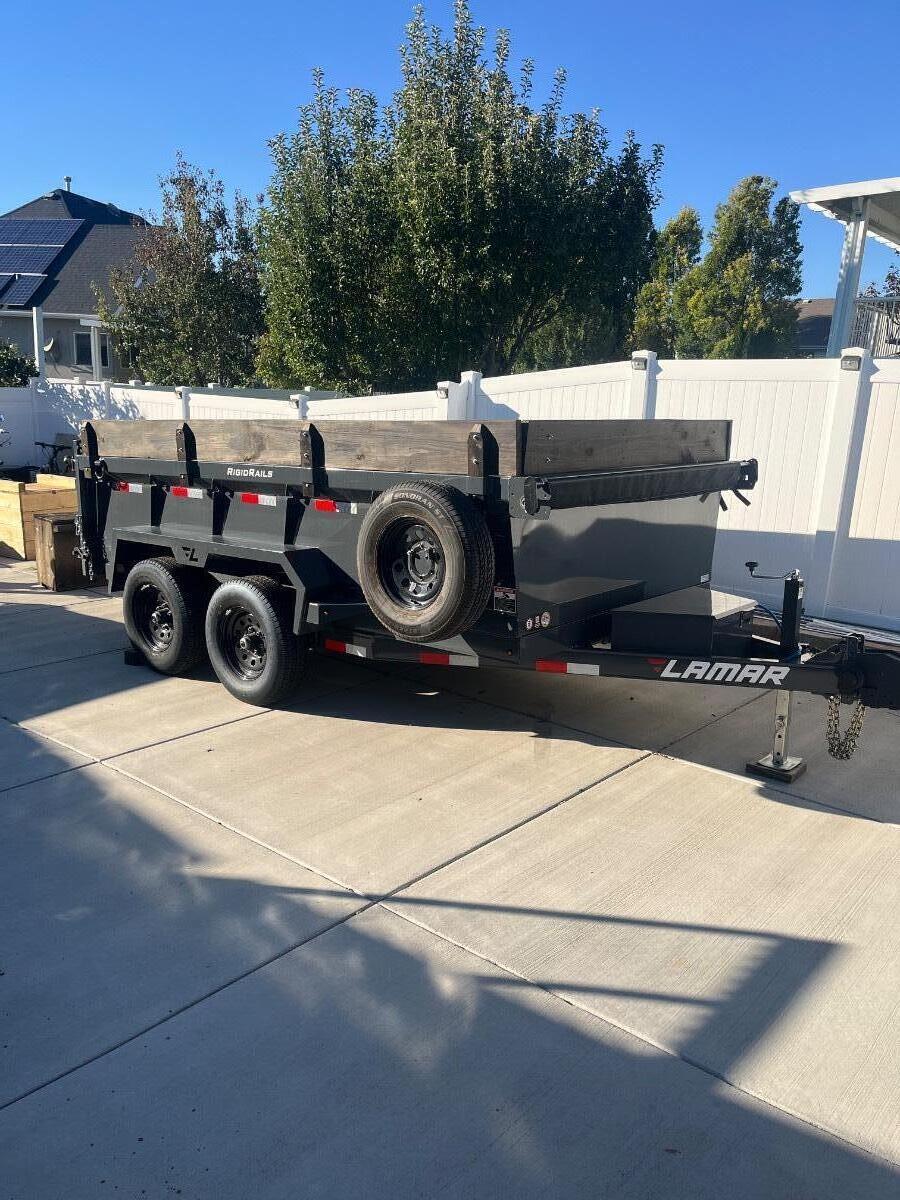 2027 Lamar DM 6.5x12x2 dual axle